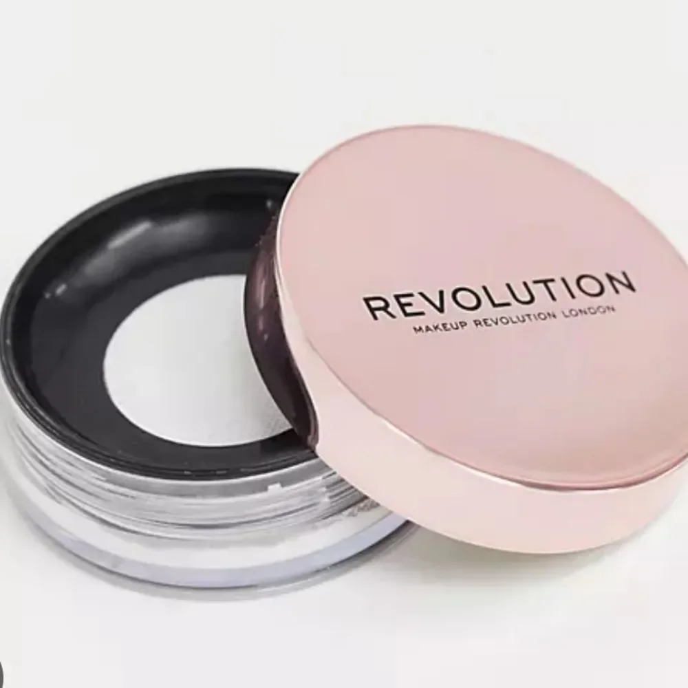 Revolution‎ Beauty Infinite Translucent Loose Powder